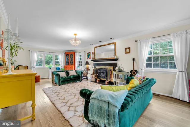 $1,325,000 | 12215 Henderson Road, Clifton, VA 20124