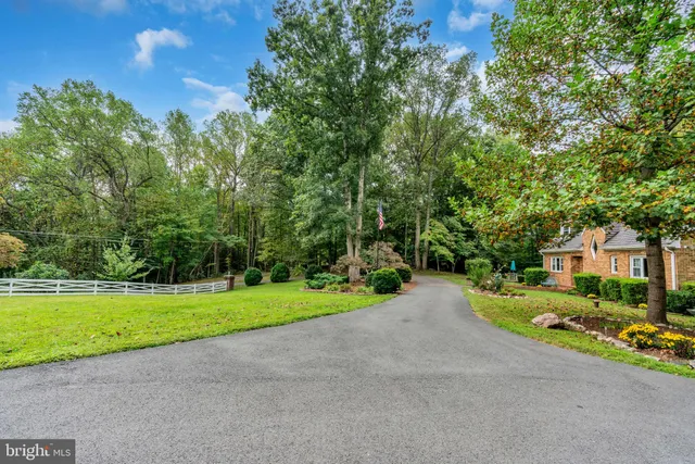 $1,325,000 | 12215 Henderson Road, Clifton, VA 20124