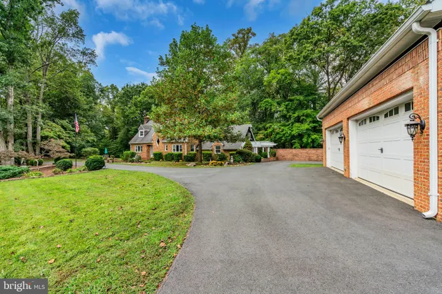 $1,325,000 | 12215 Henderson Road, Clifton, VA 20124