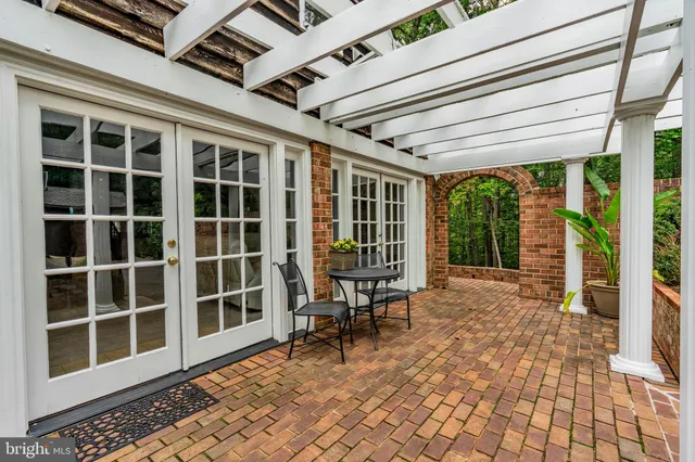 $1,325,000 | 12215 Henderson Road, Clifton, VA 20124