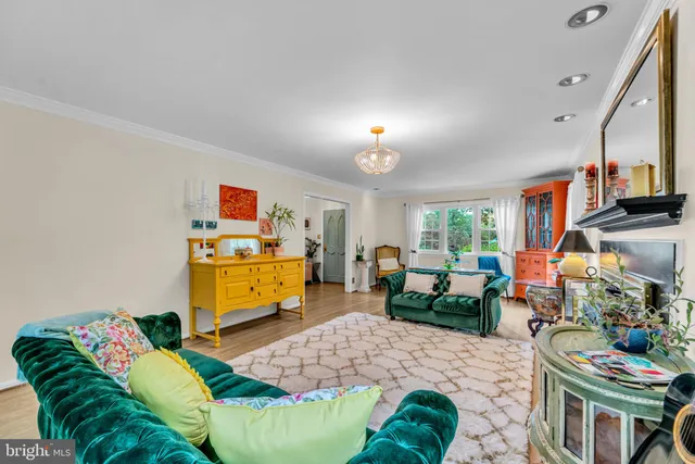 $1,325,000 | 12215 Henderson Road, Clifton, VA 20124