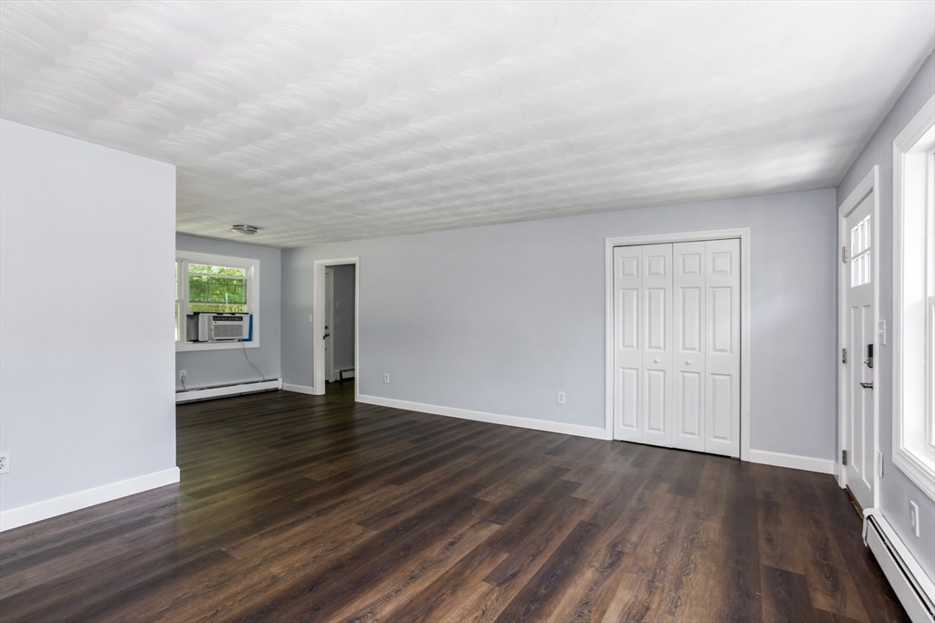12 Terri Road Framingham, MA 01701 - Photo 10 of 42 Gallery Image 10