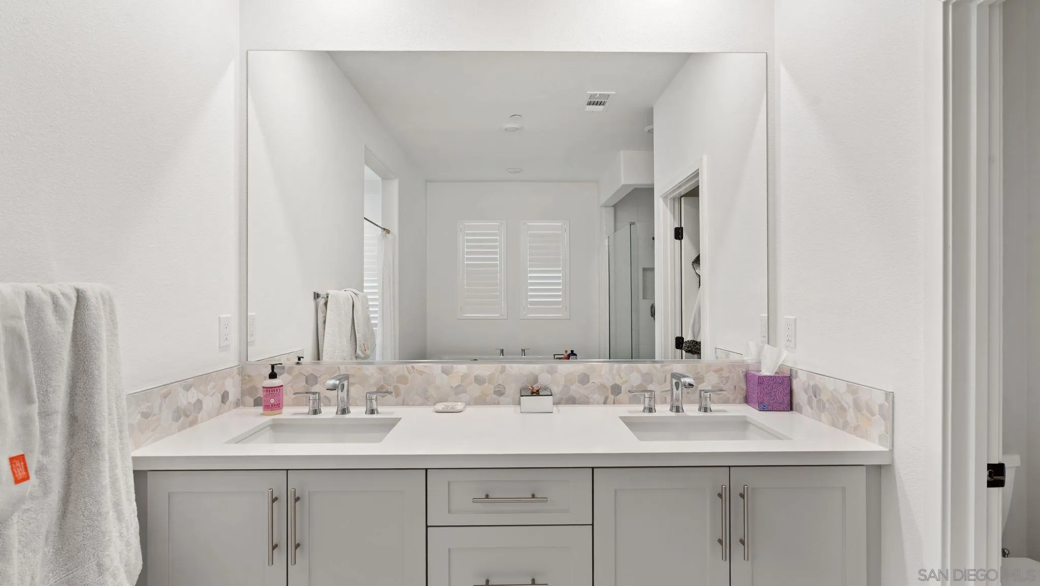 15681 Rennyson Way San Diego, CA 92129 - Photo 20 of 29