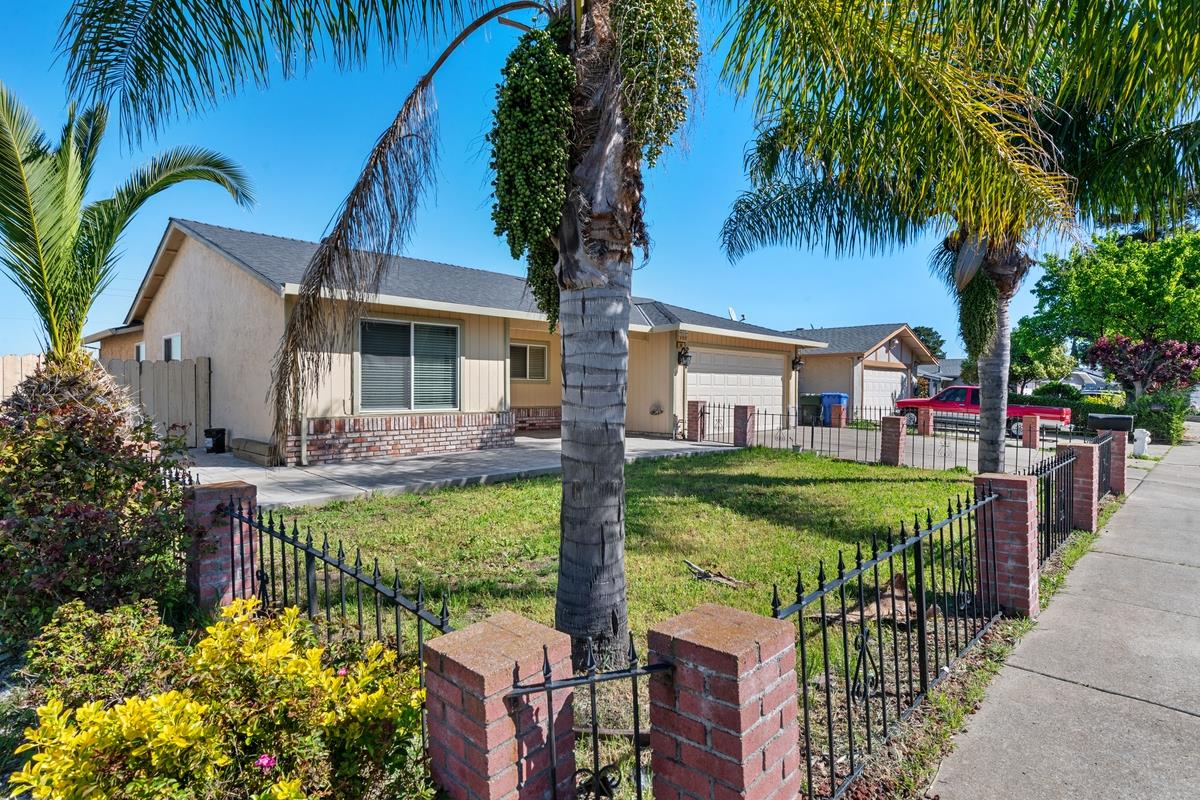 22 Sharon Drive Bay Point, CA 94565 - Photo 3 of 33 a front view of house and yard with seating space