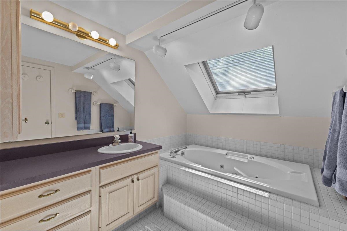 615 Field Road, Unit 73 Stowe, VT 05672 - Photo 30 of 46