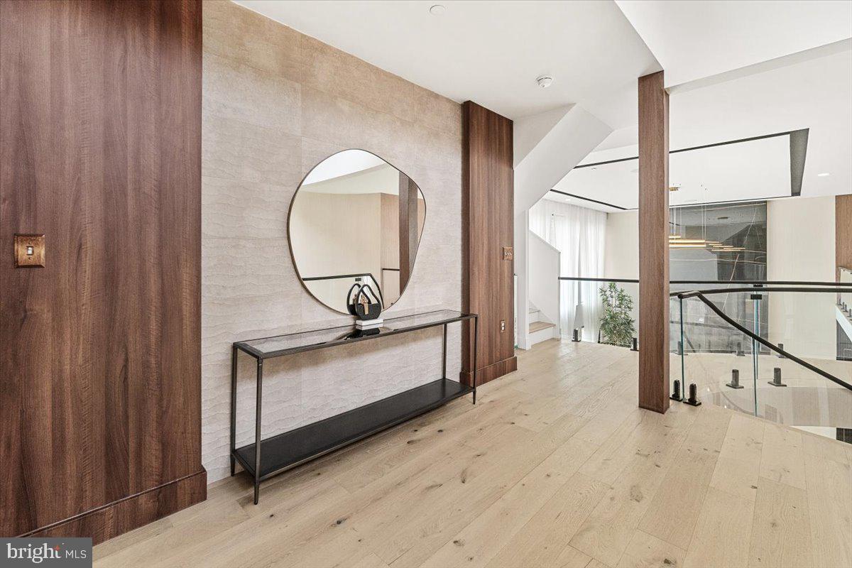 15807 Thompson Road Silver Spring, MD 20905 - Photo 26 of 82