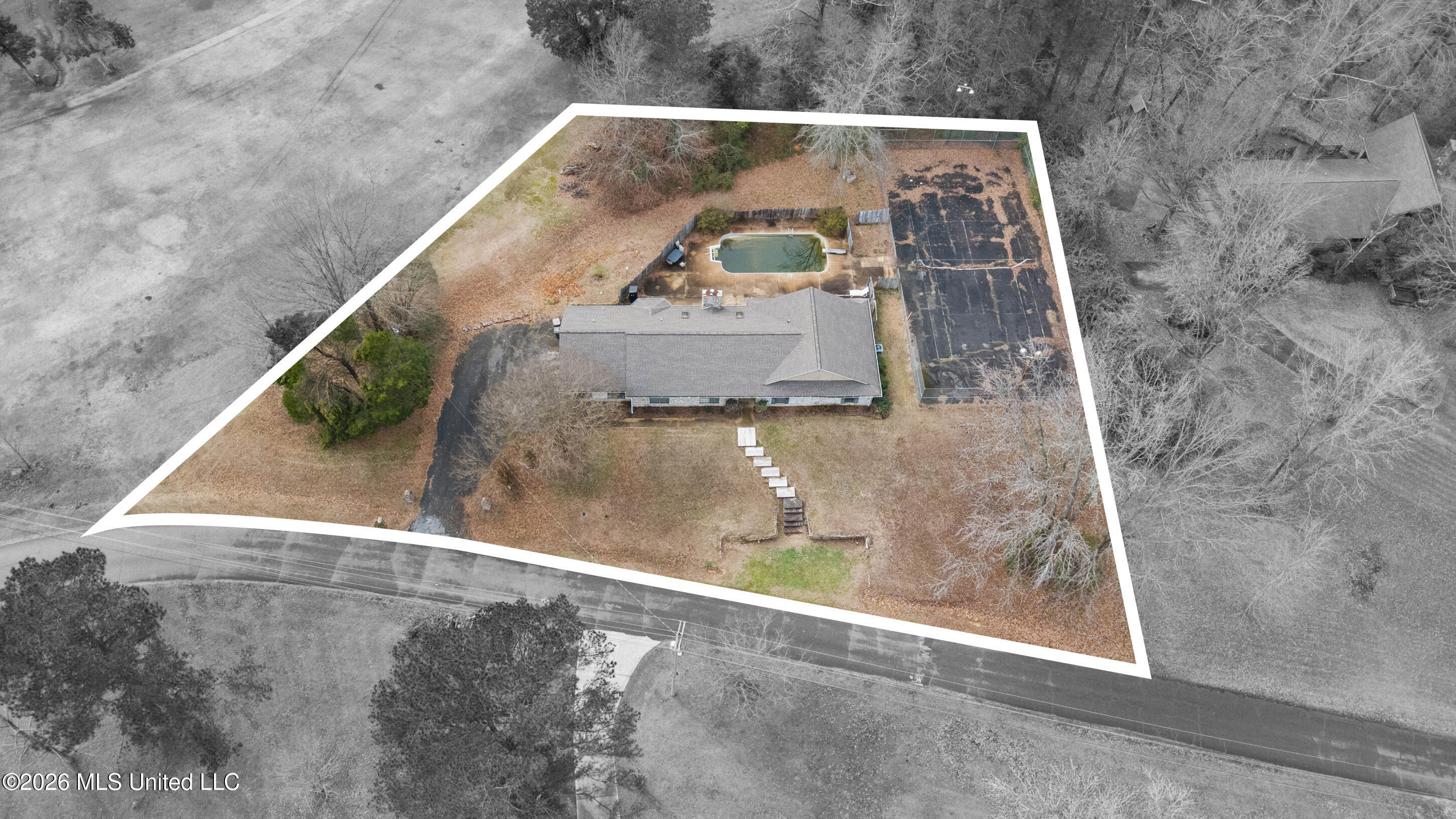 165 Devils Backbone Road Saltillo, MS 38866 - Photo 32 of 34 33_dji_0021_print lot lines