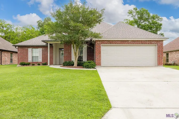 $288,900 | 14450 Essen Terrace Drive, Gonzales, LA 70737