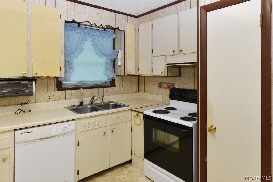 1571 Jr Hendrix Road Hartford, AL 36344 - Photo 14 of 24 Gallery Image 14