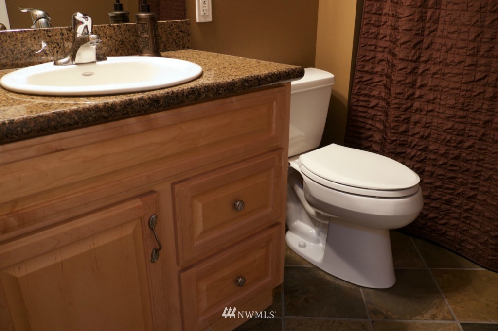 18833 Renton-Maple Valley Road Maple Valley, WA 98038 - Photo 14 of 21