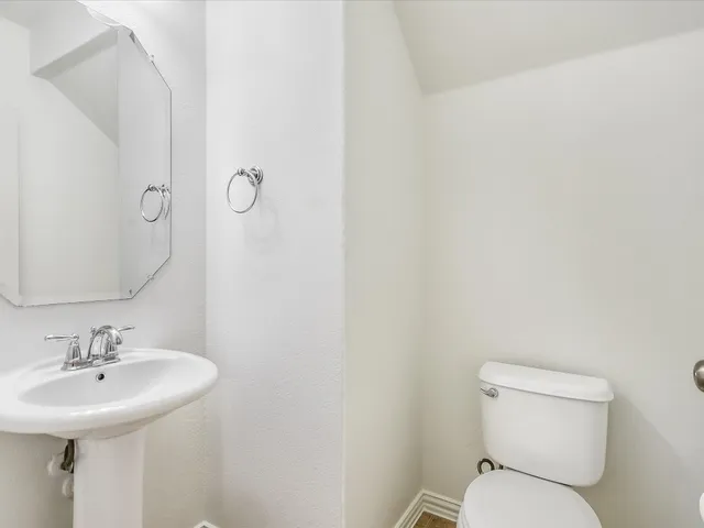 $2,400 | 11301 Hill Stable Court, Austin, TX 78652