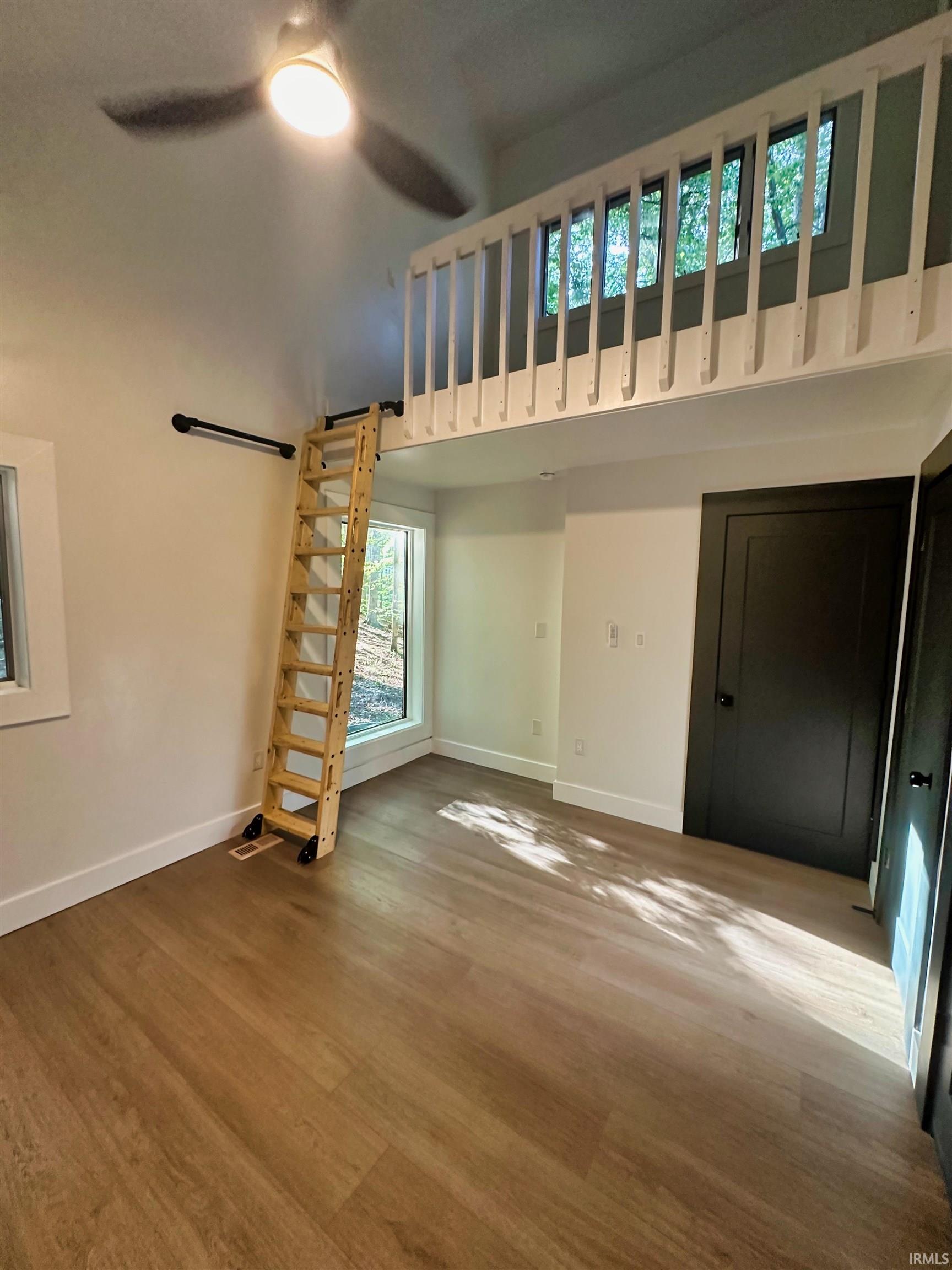 5476 East James Road Bloomington, IN 47408 - Photo 32 of 35 Gallery Image 32