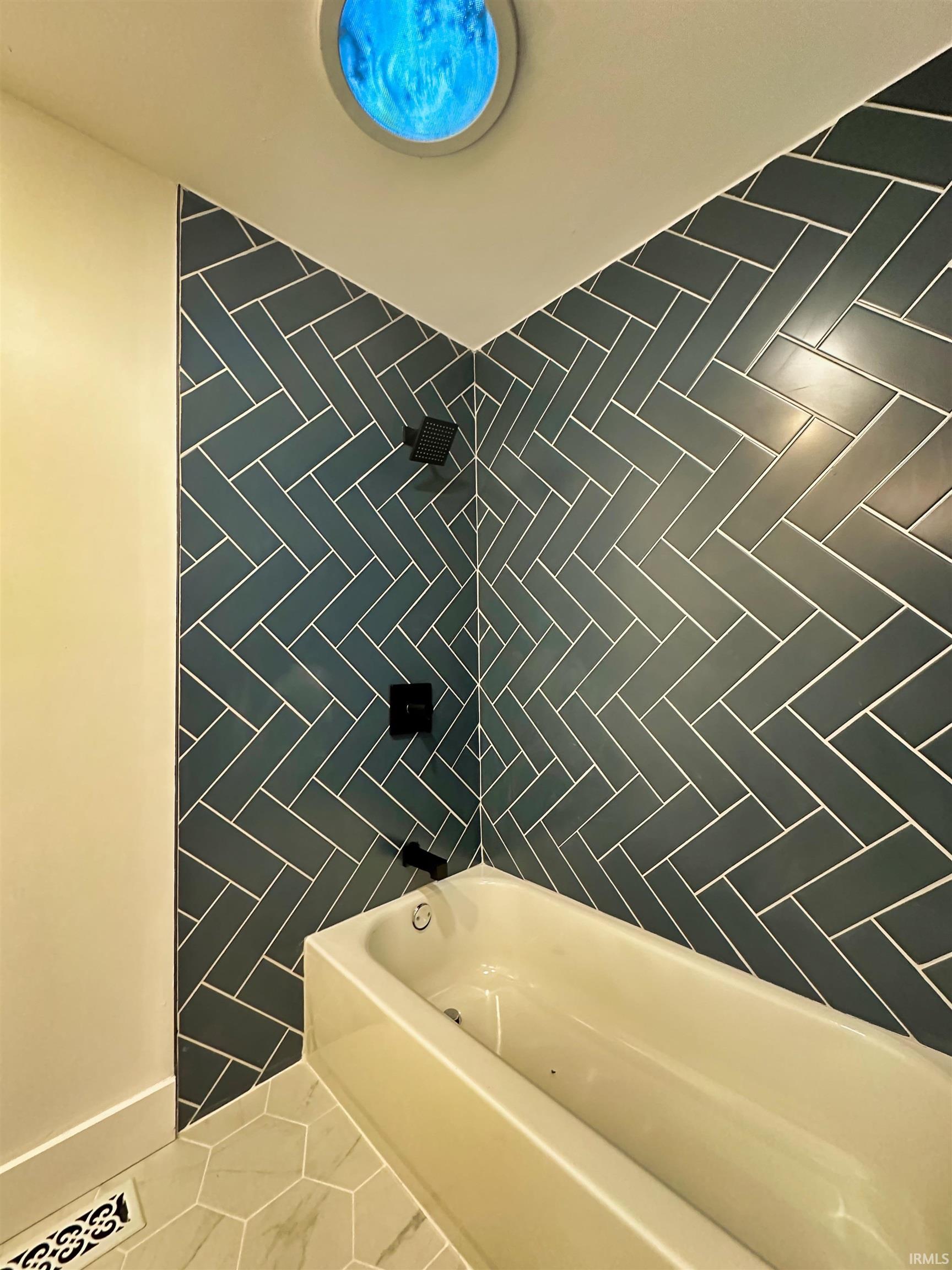 5476 East James Road Bloomington, IN 47408 - Photo 33 of 35 Gallery Image 33