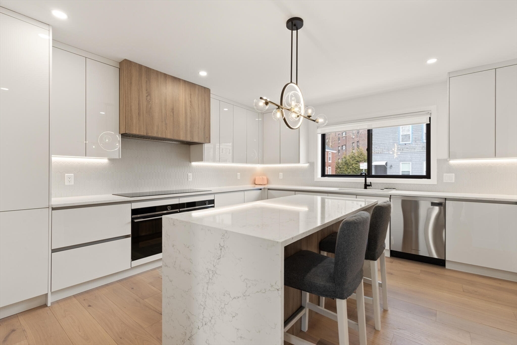 2 Soden Street Cambridge, MA 02139 - Photo 12 of 33