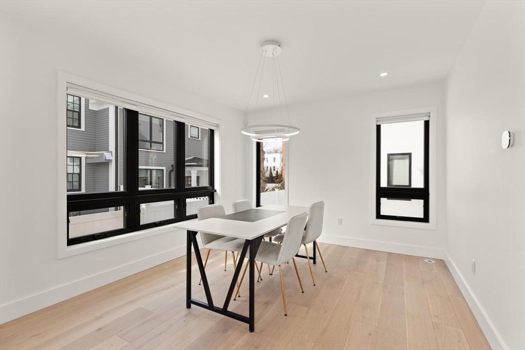 2 Soden Street Cambridge, MA 02139 - Photo 8 of 33
