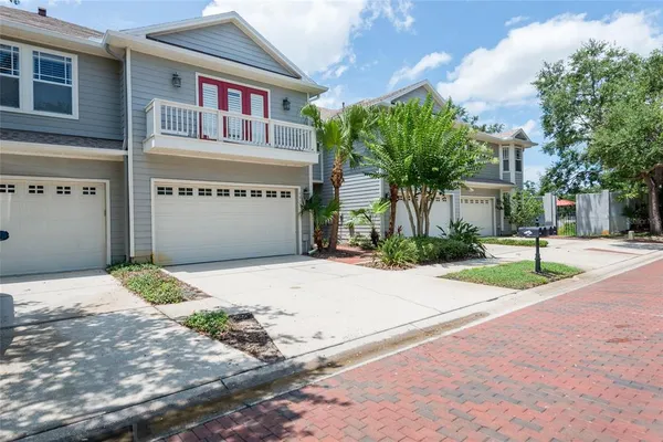 $3,800 | 2876 Bayshore Trails Drive, Tampa, FL 33611