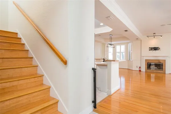 $3,800 | 2876 Bayshore Trails Drive, Tampa, FL 33611