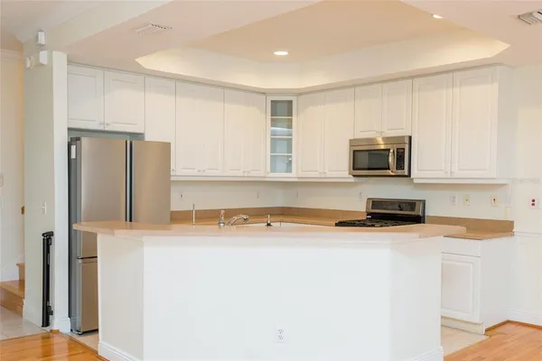 $3,800 | 2876 Bayshore Trails Drive, Tampa, FL 33611