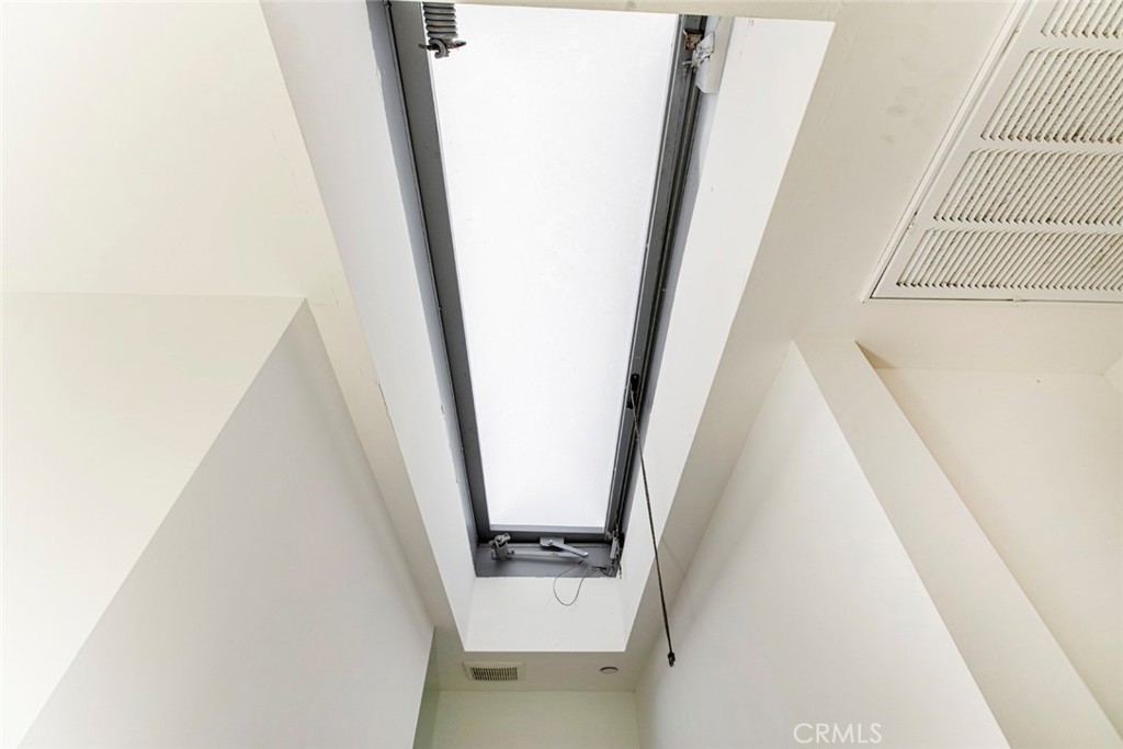 1843 West 20th Street Los Angeles, CA 90007 - Photo 36 of 38 a view of living room with furniture and white door