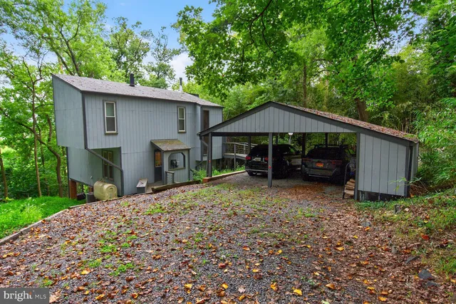 $499,900 | 13825 Piscataway Drive, Fort Washington, MD 20744