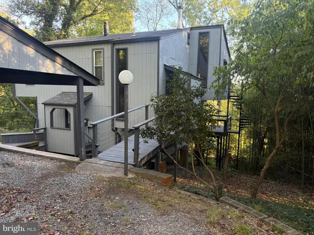 $499,900 | 13825 Piscataway Drive, Fort Washington, MD 20744