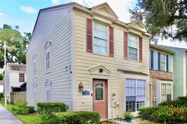 $2,200 | 1848 Mill Run Circle, Tampa, FL 33613