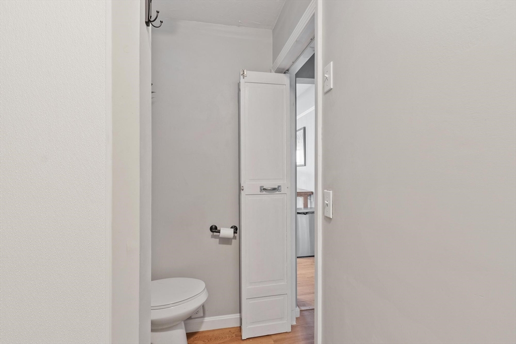 16 Doane Street Worcester, MA 01607 - Photo 27 of 42