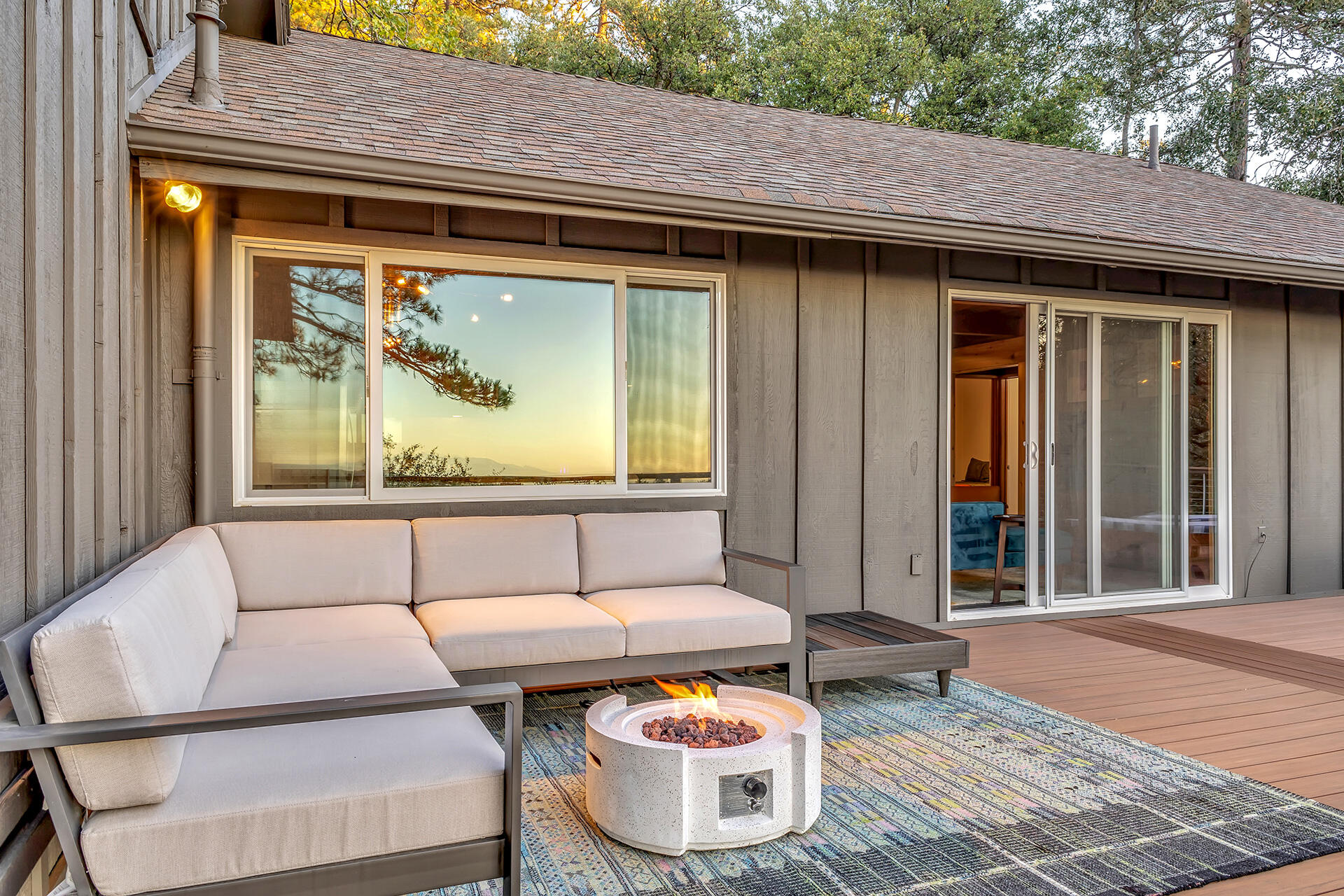 52300 Sylvan Way Idyllwild, CA 92549 - Photo 67 of 88 a backyard of a house with table and chairs
