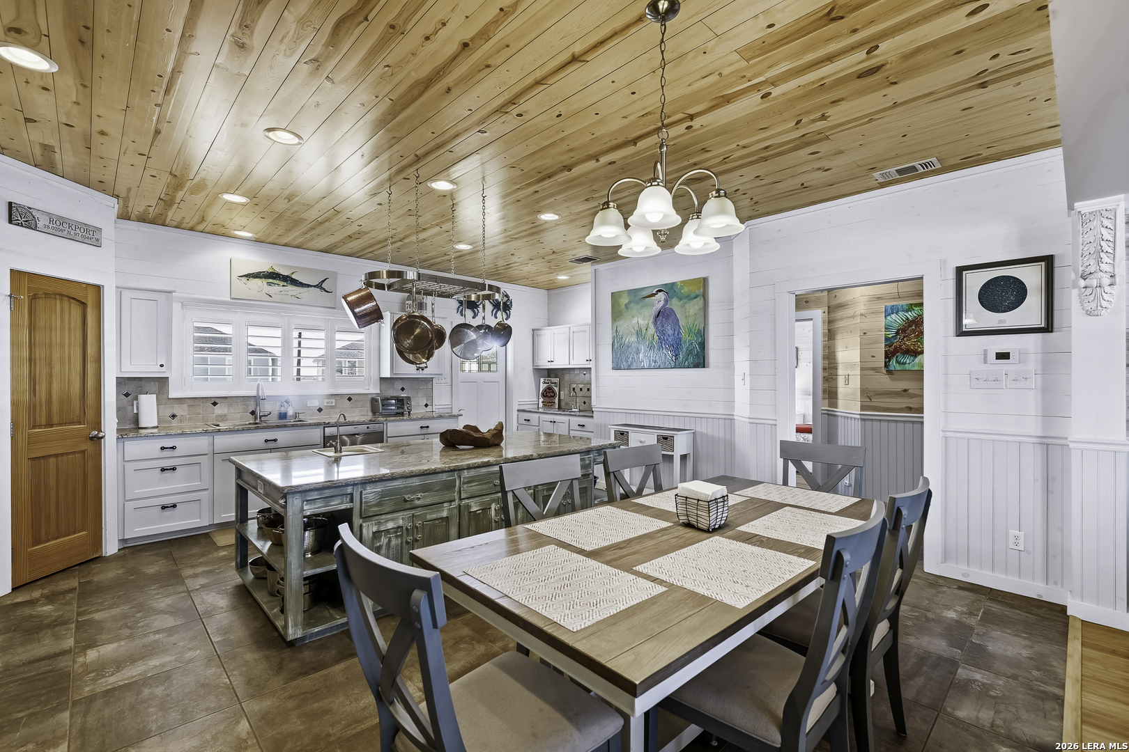 70 Copano Ridge Road Rockport, TX 78382 - Photo 10 of 50