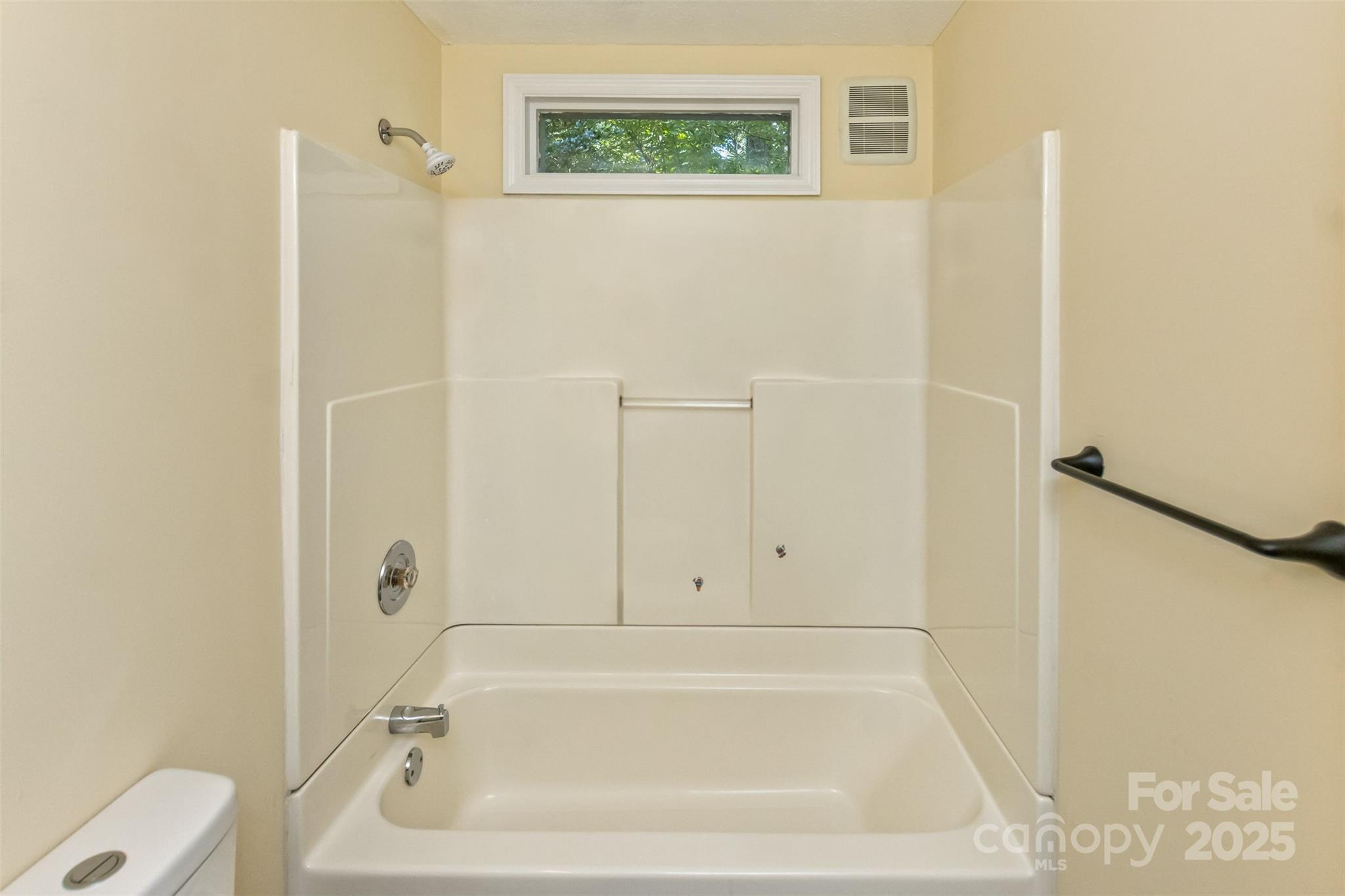 54 Hampden Road Asheville, NC 28805 - Photo 19 of 36