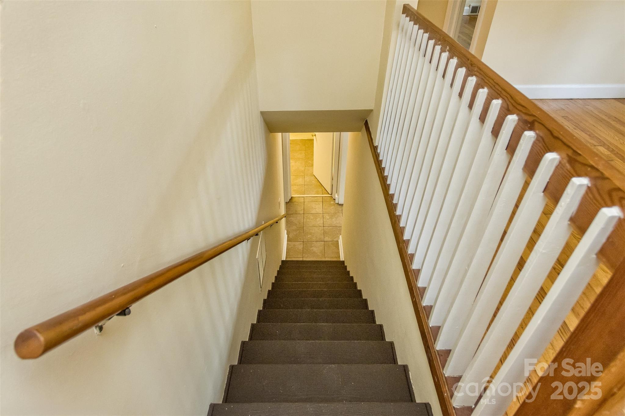 54 Hampden Road Asheville, NC 28805 - Photo 20 of 36