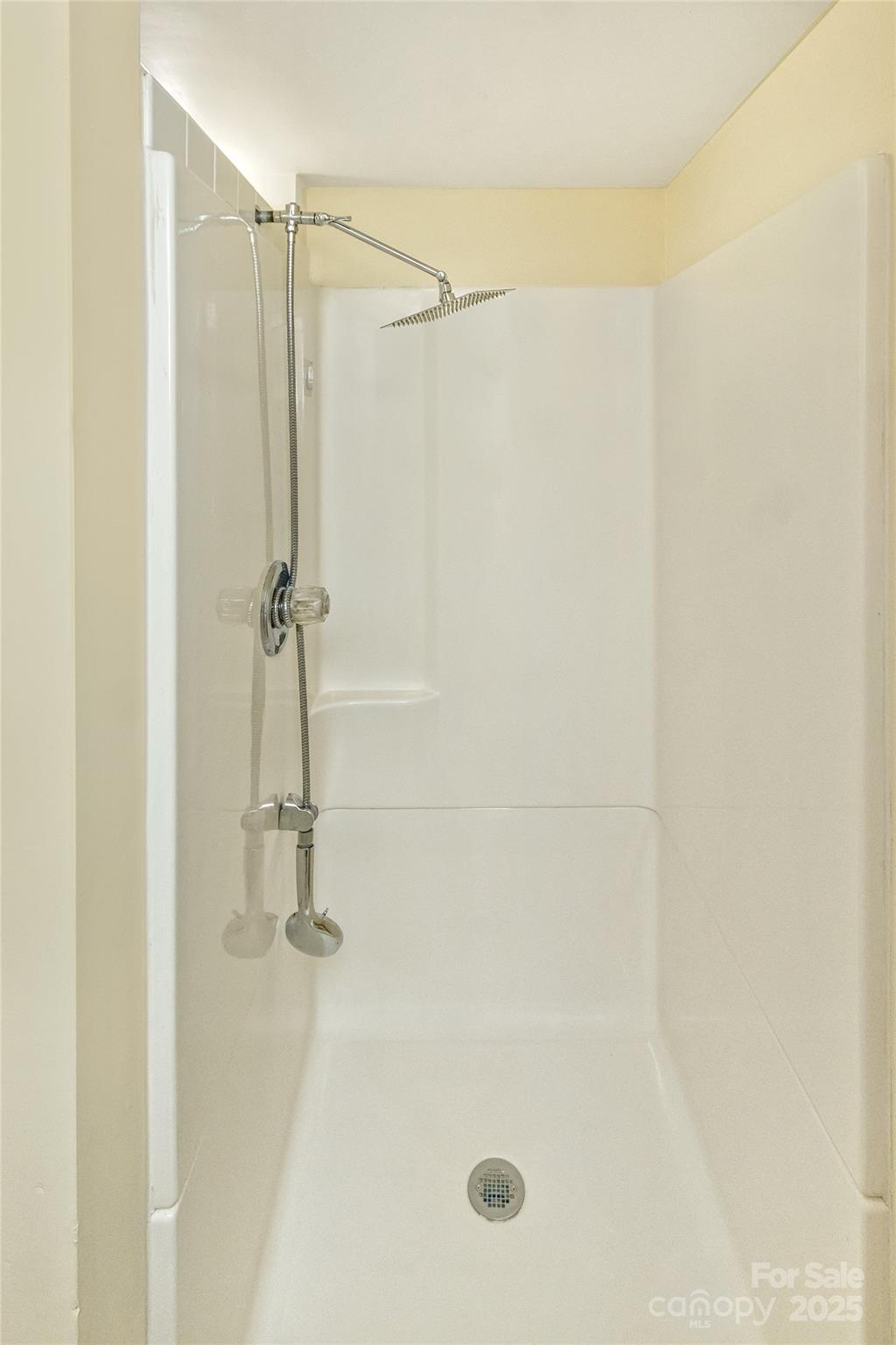 54 Hampden Road Asheville, NC 28805 - Photo 28 of 36