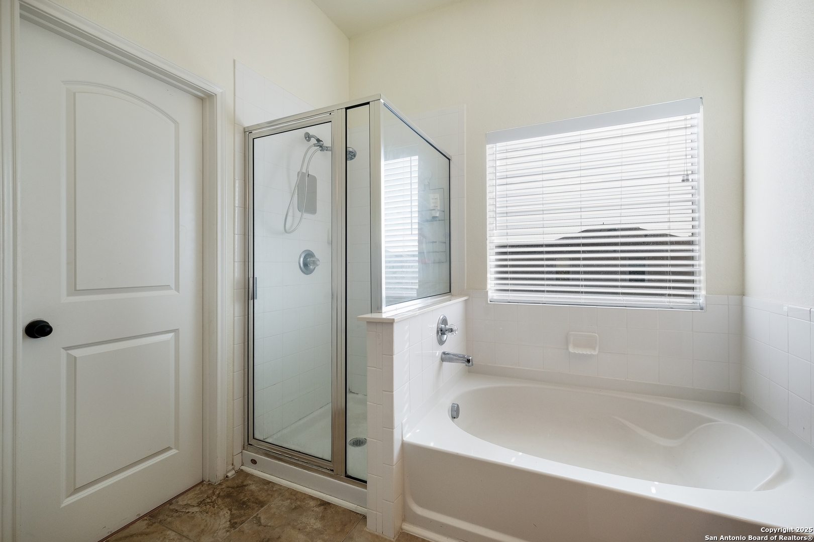 9503 Copper Mist Converse, TX 78109 - Photo 21 of 32