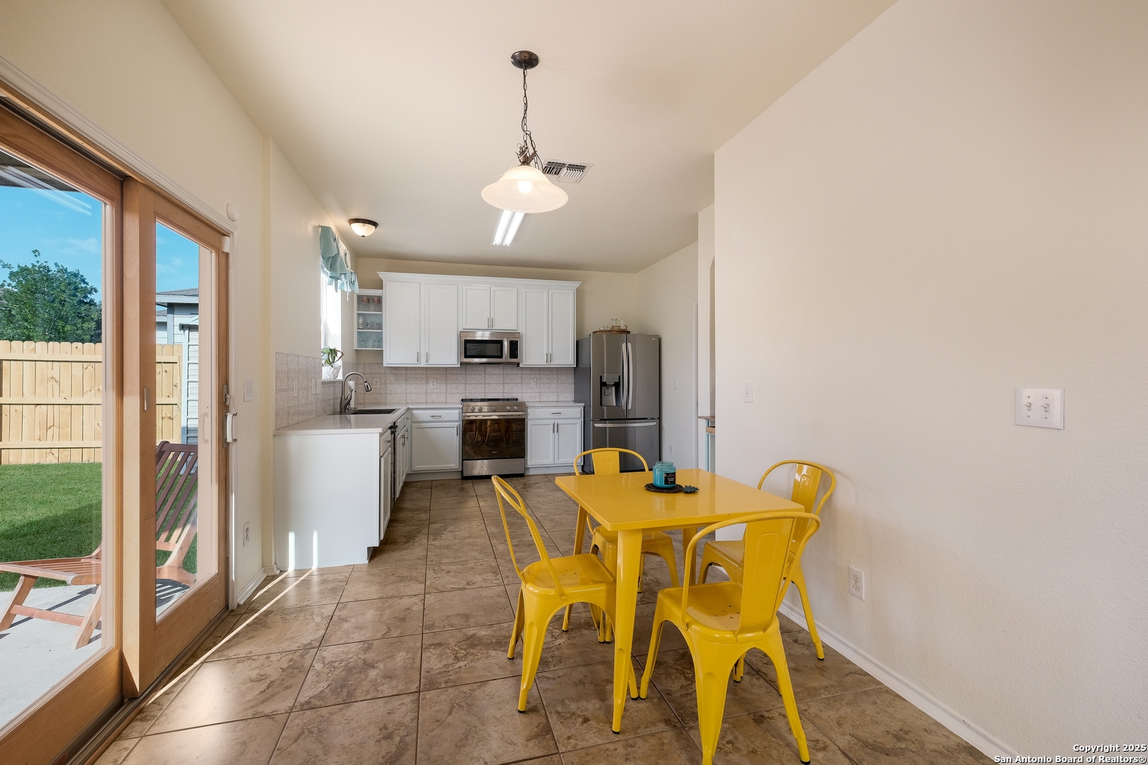 9503 Copper Mist Converse, TX 78109 - Photo 9 of 32