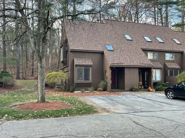 $324,900 | 12 Victoria Drive, Unit 12, Merrimack, NH 03054