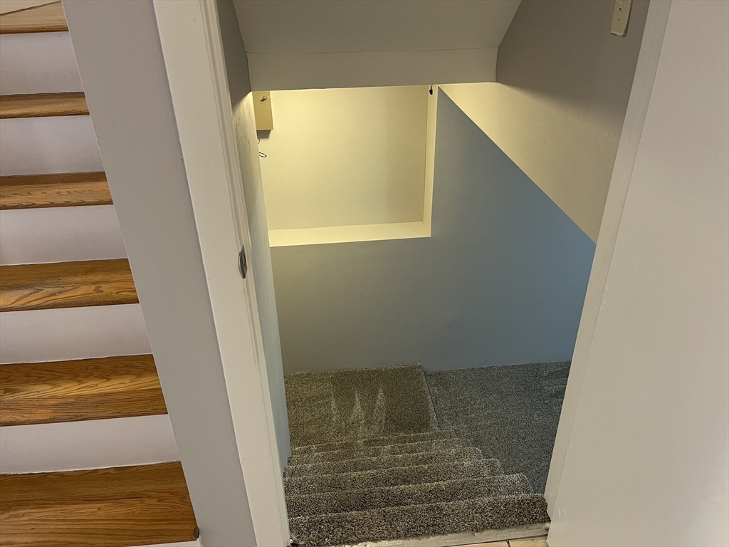 12 Victoria Drive, Unit 12 Merrimack, NH 03054 - Photo 22 of 33