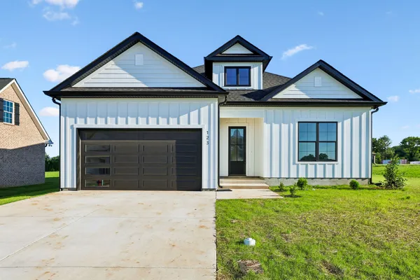 $418,000 | 123 Lookout Drive, Winchester, TN 37398