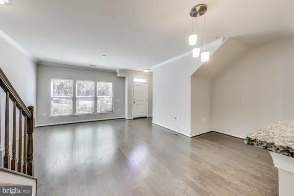 $3,200 | 645 Diamondback Drive, Gaithersburg, MD 20878
