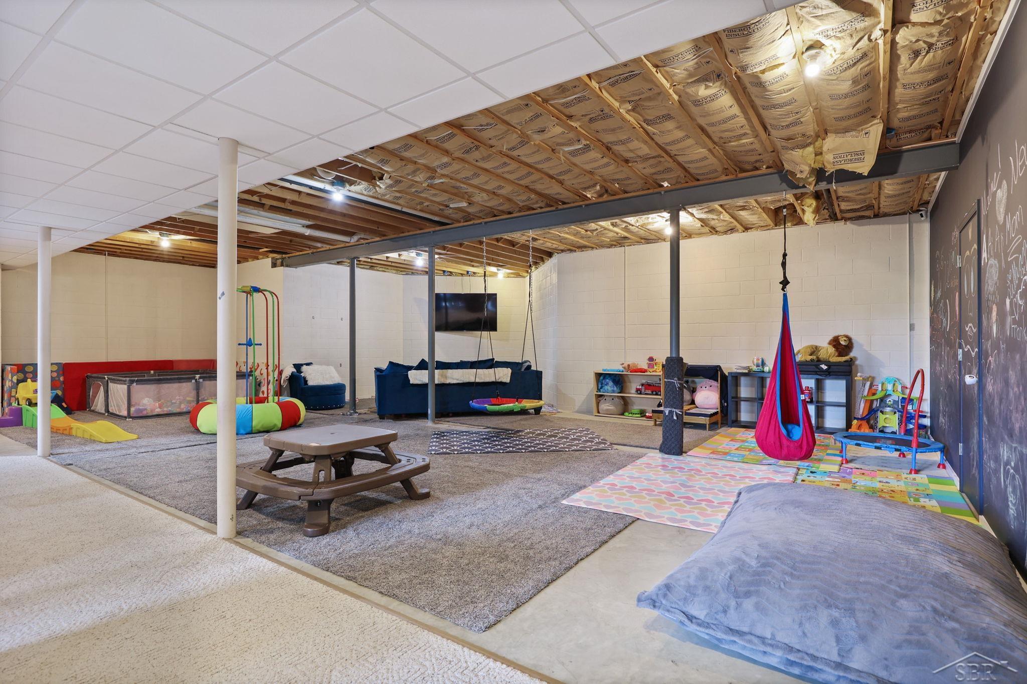 7168 Maple Road Frankenmuth, MI 48734 - Photo 39 of 87 50112220-40.JPG