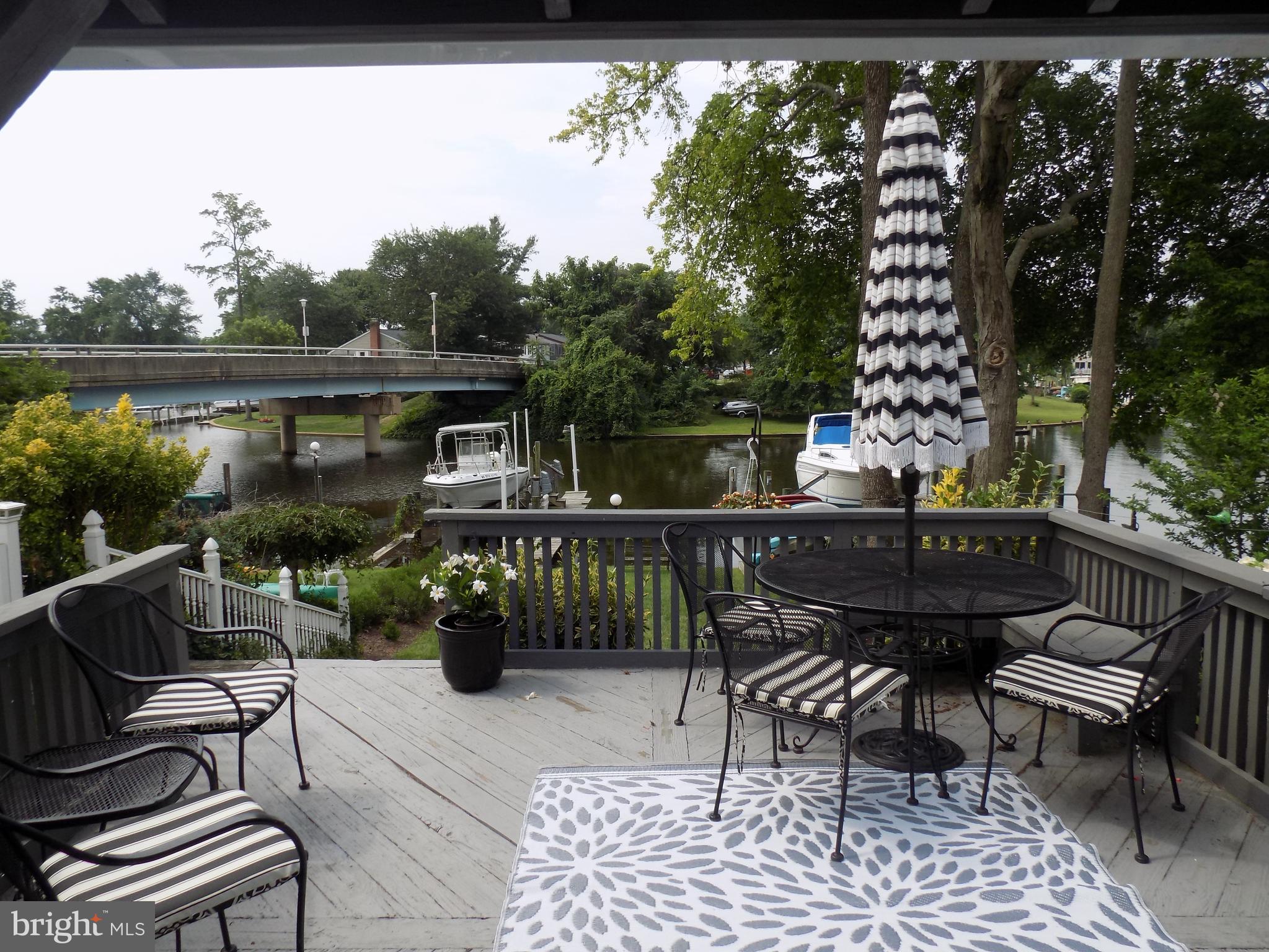 702 Towne Center Drive Joppa, MD 21085 - Photo 23 of 45 a view of a chairs and table in patio
