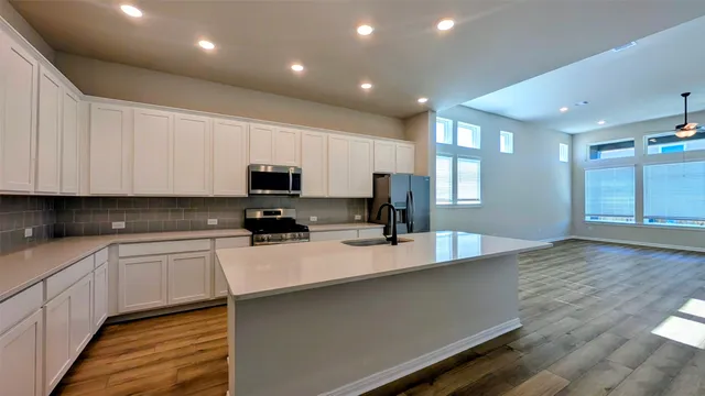 $2,850 | 31814 Blossom Lane, Brookshire, TX 77423