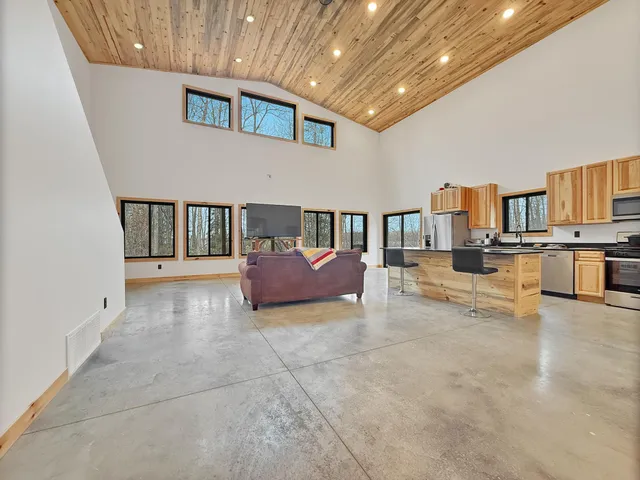 $674,900 | 15215 Werner Road Northwest, Bemidji, MN 56601