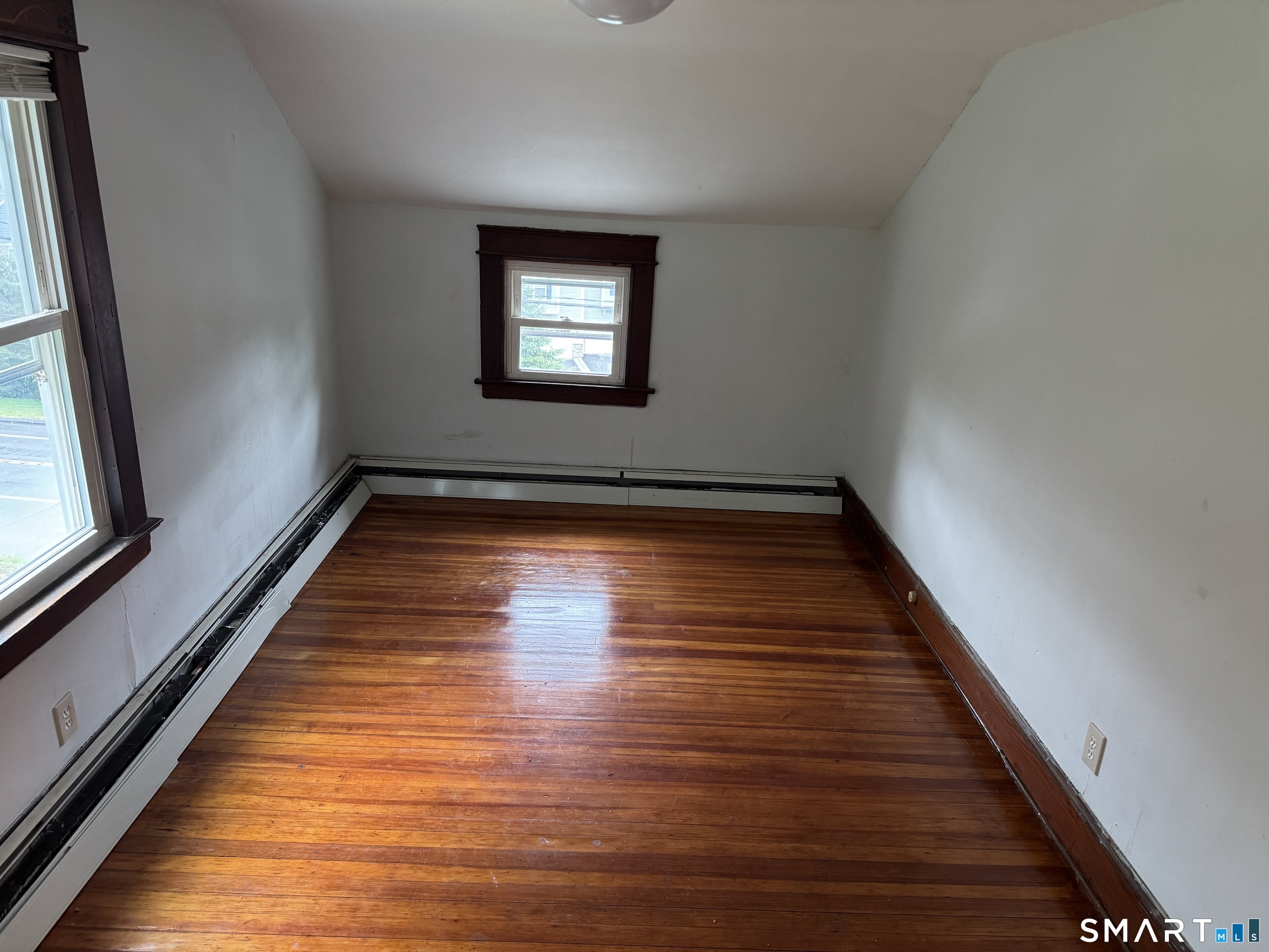 571 River Road Shelton, CT 06484 - Photo 11 of 28