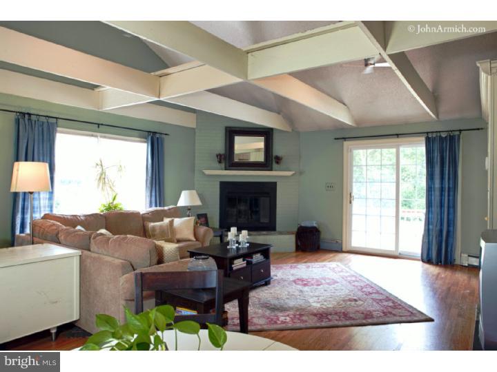 176 Upper Ferry Road Ewing, NJ 08628 - Photo 3 of 15 Family Room