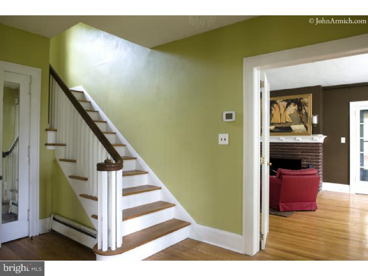 176 Upper Ferry Road Ewing, NJ 08628 - Photo 5 of 15 Foyer