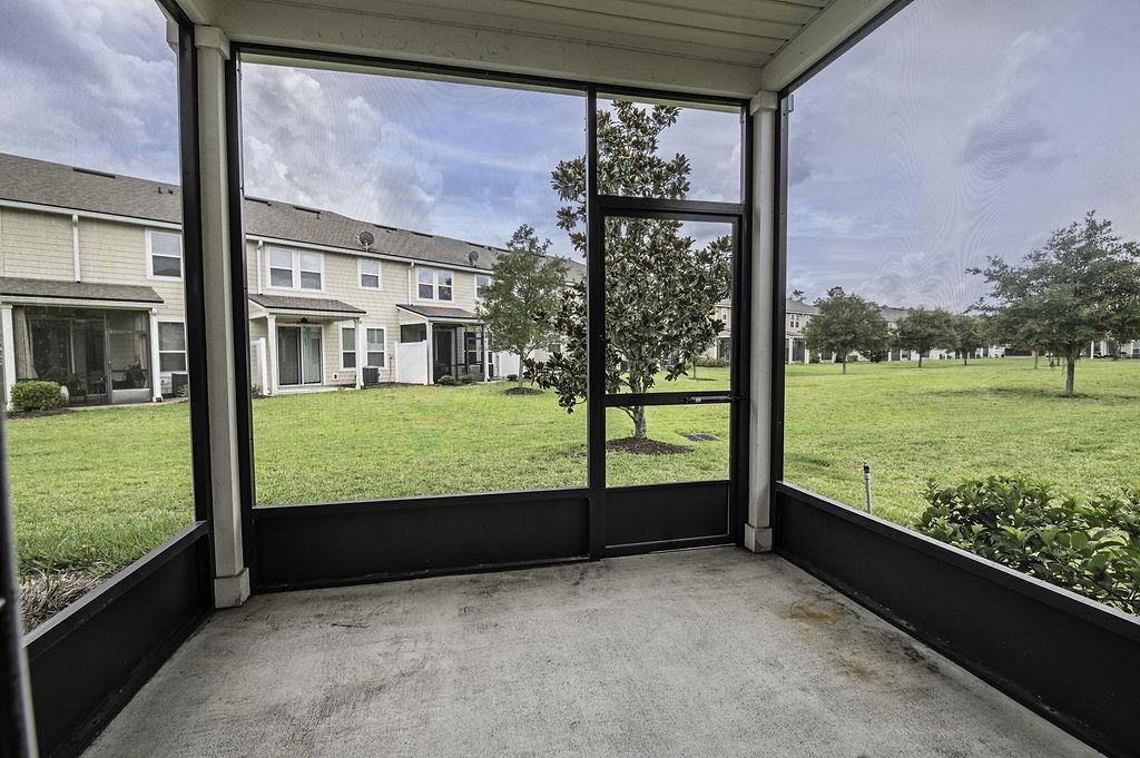 41 Nelson Lane St. Johns, FL 32259 - Photo 15 of 34 a view of ocean from a balcony