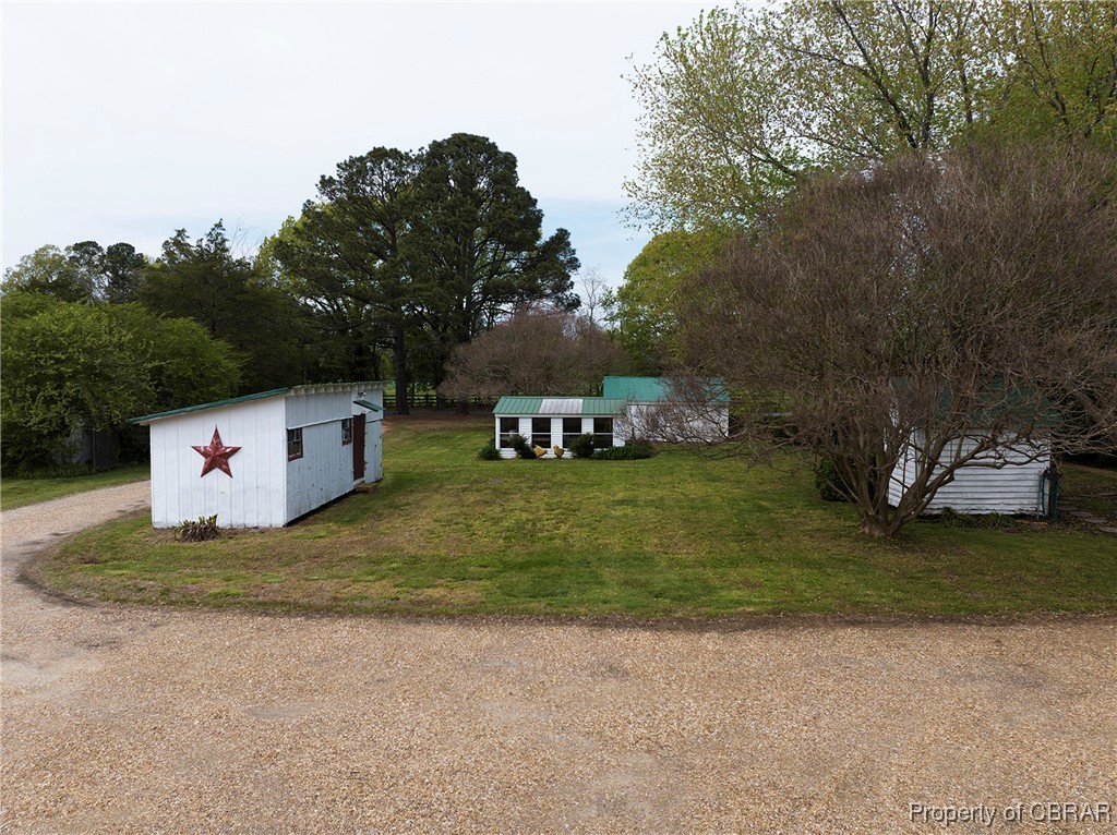 8246 Robins Neck Road Gloucester, VA 23061 - Photo 6 of 50