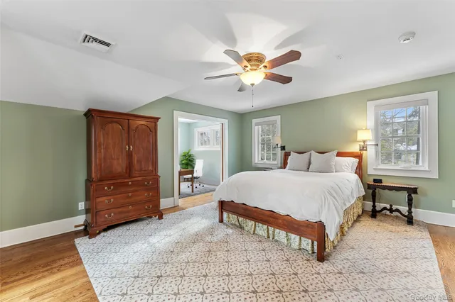 $2,395,000 | 1 Elmdorf Drive, Scarsdale, NY 10583