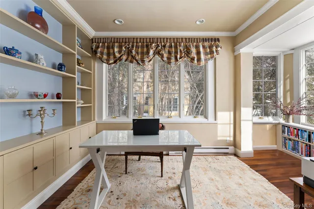 $2,395,000 | 1 Elmdorf Drive, Scarsdale, NY 10583