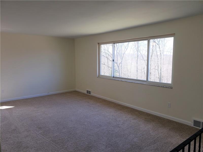 406 Duff Road Sewickley, PA 15143 - Photo 8 of 22 Gallery Image 8